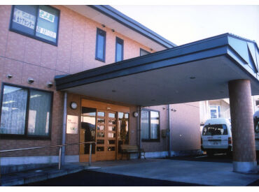 麻生ケアセンターそよ風 ＼人柄重視の採用です！／
しっかりしたサポート体制で、安心して始められる環境♪
希望の働き方、お気軽にご相談を◎