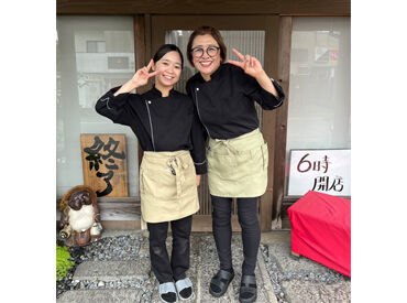 髪色自由!ネイル・ピアスもOK◎
自分らしいスタイルで
働きながらオシャレも楽しめます☆
「今日の髪いいね!」なんて会話も♪