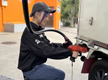 \髪色・ネイル・ピアス自由で楽しくオシャレにアルバイト!/
週1勤務、1日4h~OK!一緒に楽しく働きましょー!
社内割引あり!