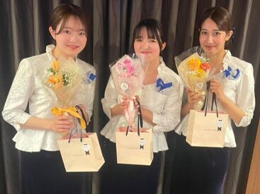 アズコーポレーション株式会社 BA支店（003）※勤務地：ANAクラウンプラザホテル広島 学生さんオススメ♪
ホテルの宴会やパーティー会場での
お仕事のため、接客やマナースキルが
身に付けられて今後に活かせます◎