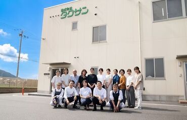 女性スタッフが多くて、のんびりした雰囲気♪
困った時もみんなでサポートします★