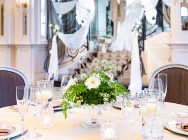 株式会社麻野配ぜん人紹介所【001】 ＼大学生歓迎！／
バイトを始めるなら普段味わえない体験をしませんか？
幸せいっぱいの非日常空間でお仕事◎
※画像はイメージ