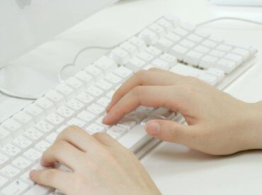 株式会社TSUBASA TRANS ＼物流会社での事務のお仕事／
物流関係を裏側から支えられます◎
経験ゼロでの入社も大歓迎！
※イメージ画像