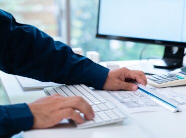 京成ビルサービス株式会社 ※勤務地：本八幡エリア フルタイムなら月収24万円以上可◎
技術を身につけてスキルUPしながら、
ものづくりの楽しさを実感できます★
※画像はイメージ