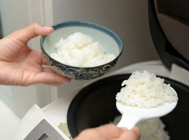 料理の習慣がない方もご安心ください！
高時給でしっかり稼げます！
※写真はイメージです。