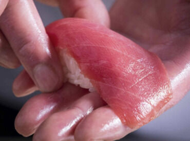 ★地元で働きたい方必見★
地元食材を活かしたブランド作りや
魅力を全国へ届ける姿勢は
地域密着型企業としても大きな強み♪