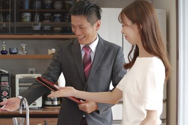 ヴィックスリアルエステートリアルティ菊川店 手厚い研修と、営業に専念できる環境が整っているから、
はじめてのキャリアチェンジも心配いりません＊