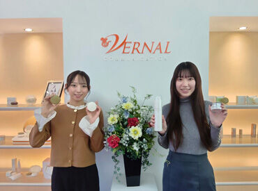 株式会社ヴァーナル 快適オフィスでの勤務!!
職場の雰囲気良好&商品購入義務もないので
仕事以外の余計な不安は一切なし♪
長く続けたい方必見です◎
