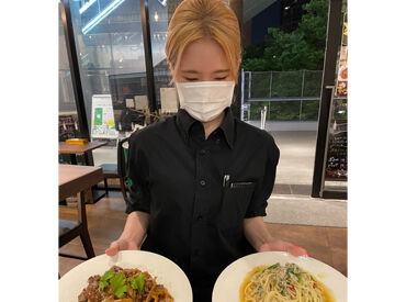 渋谷ワイナリー東京【MIYASHITA PARK】 安心してお仕事をスタートできるよう先輩スタッフが丁寧にフォローします！