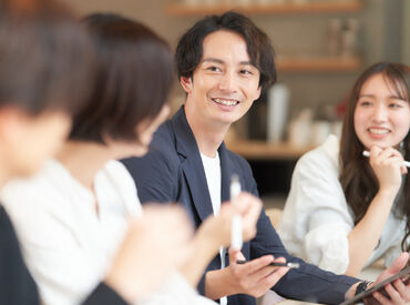 ＼万全の研修制度あり／
座学→ロープレ→OJT研修あり！
力をつけてからクライアント対応が可能！
研修中も時給は変わりません◎