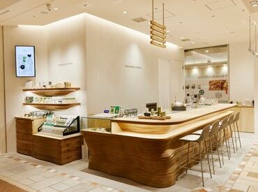 下記5店舗も同時募集♪
ニュウマン新宿、渋谷宮下パーク店、表参道店、東京スカイツリーソラマチ店、原宿駅前店