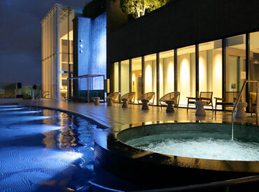 スパ・温浴施設を利用されるお客様の受付や、
ロッカールームの清掃など!
未経験歓迎◎できることからおまかせ♪