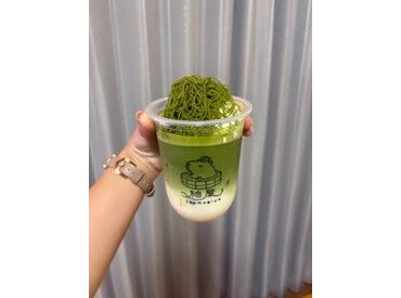 "抹茶×肉寿司"の新感覚店♪
おしゃれも楽しめる！
髪型・髪色・ネイル・ピアス自由★