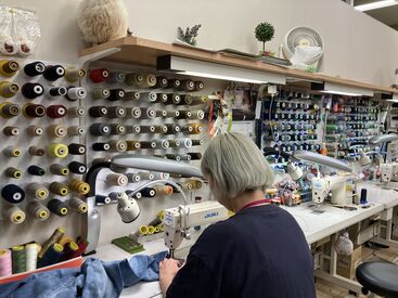 マジックミシン イオンスタイル東神奈川店 フリーター・主婦（夫）さん大歓迎！
スキルに自信がない方も大丈夫♪
流れを思い出せばこっちのもの◎