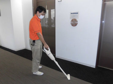 株式会社ケイミックス_2683（勤務地：東京都江東区豊洲） 男性スタッフを中心に、幅広い年代の方が活躍中♪
未経験からスタートした方もたくさん！
やりがいを感じられるお仕事です！