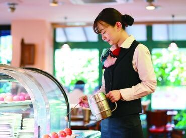 京都で明治30年に開業した
“老舗洋食店”です♪
素材にこだわった美味しい洋食と
オシャレで楽しい空間が人気の秘訣！