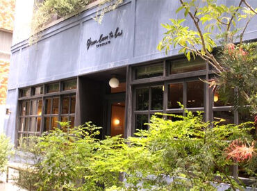 カカオ豆からチョコレートになるまでの工程をすべて店内で行っています!
フルタイムで安定した収入を手に入れたい方にも◎