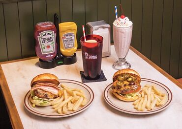 ▼積極採用中▼
◎フルタイム勤務できる方
◎週5日以上勤務できる方
◎土日祝勤務出来る方