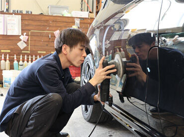 ほとんどの方が未経験スタート!
工具の使い方や作業の流れはイチから丁寧にお教えします◎