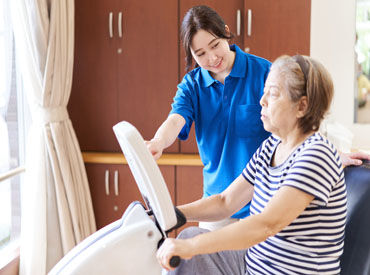 オープニングスタッフ募集★
未経験の方から応募大歓迎♪
資格があって経験がない方も是非ご応募ください！
※画像はイメージ