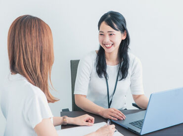 20～50代の男性スタッフ活躍中☆
【高日給9600円】で効率よく稼ぎましょう♪
時給に換算すると1120円以上♪
※写真はイメージ