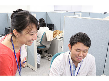 困ったことは気軽に相談できる環境です◎
駅チカ・服装自由で通勤ラクラク♪
専門的なスキルを身に着けたい!"という方大歓迎!