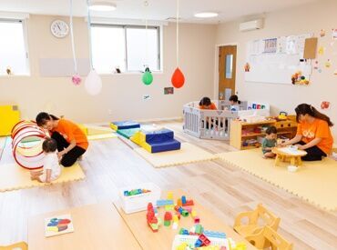 職員同士のコミュニケーションも活発★
温かい雰囲気の中で、あなたらしく保育に携われる環境です♪
※画像はイメージです
