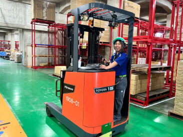 守口製函株式会社(大阪府摂津市/営業管理課) 20代の若手から70代のベテランが活躍中の
フレンドリーな職場です。
男女ともに多数在籍中！