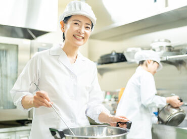 株式会社エスティ・トーニチ （勤務地：アサガミプレスセンター） 平日のみ＆14時まで♪
家事やWワークとも両立しやすい環境です◎
※イメージ写真