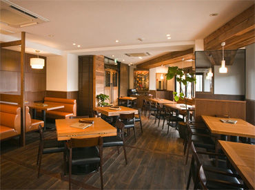 ＼道後イタリアンのお店／
非日常感的なオシャレ空間で
お仕事スタートしませんか？
初バイト・ブランクのある方も大歓迎◎