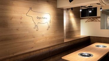 ▼LINEでカンタン！シフト提出
15日ごとの提出なので自分の大切な
予定と合わせて無理なく勤務できます！