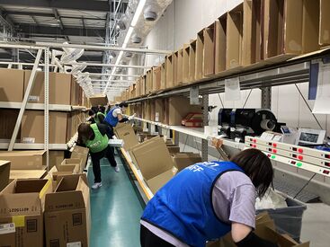 仕分け作業だけなので、
一度覚えてしまえば簡単♪
長く安定して活躍したい方大歓迎です!
社員がしっかりサポート致します!