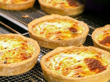 車通勤OK！
無料駐車場も完備しているので安心して
通勤出来ますよ◎