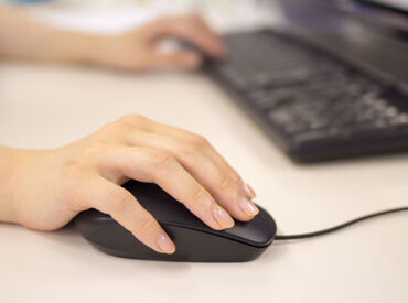 ◇安定企業で働きませんか◇
長く腰を据えて収入を得たい方にぴったり♪
※写真はイメージ