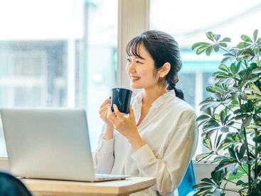 キャリアリンク株式会社　※東証プライム上場/ASP132481 経験ゼロからのスタート。
“不安”を“自信”に変える場所★
第二新卒・フリーター歓迎！成長できる仕事、あります