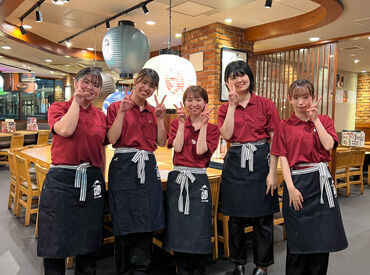 スタッフ同士のチームワークもバッチリ◎
困ったことがあったらいつでも声をかけてくださいね♪