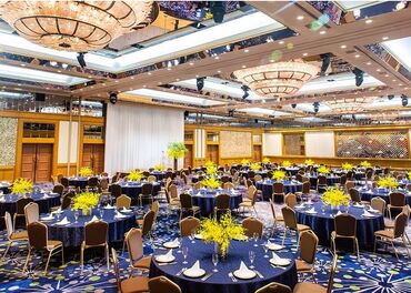 レストランSTAFFも同時募集中♪
気軽にお問合せ下さい