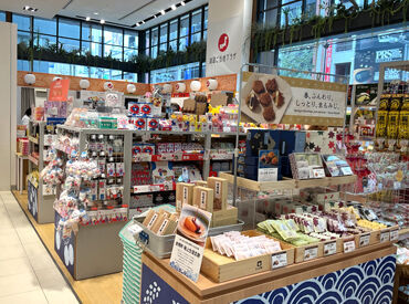 ≪新宿3丁目駅直結でアクセス◎≫
「たくさんシフトに入れない…」という方も遠慮せずに
まずは気軽にご応募ください!