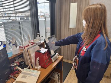 昇給＆報奨金あり★
交通費支給＆髪型・髪色自由！
冷暖房完備でこれからの季節も大丈夫◎
履歴書不要でラクラク応募★