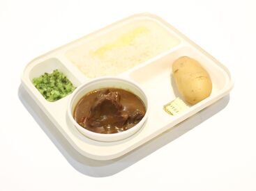 ★食事補助あり★
・有名なお店で働きたい！
・とにかくカレーが大好き！
→志望動機は何でもOKです♪