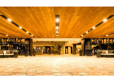 SAKURA TERRACE（サクラテラス） ≪日勤フロント同時募集≫
※雇用形態：アルバイト・パート
【急募】6:00～9:00／7:00～12:00
詳細はお問い合わせください◎