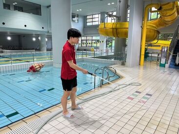 「夏らしいバイトがしたい」
「友達と一緒に働きたい」
そんな方にピッタリ！
楽しく働きながら、しっかり稼げる夏バイトです☆