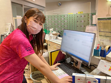 『入会手続きはここの画面で…』など
先輩STAFFがイチから丁寧にお教えします◎