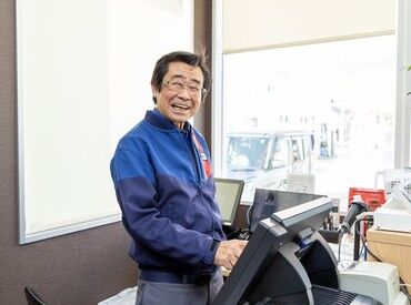 ［紹介元］株式会社グリーンフォレスト［紹介先］ENEOS オブリステーション湾岸浦安SS(122) 室内での作業だから、雨や風も関係なし！難しい仕事はないから、すぐに覚えられますよ♪