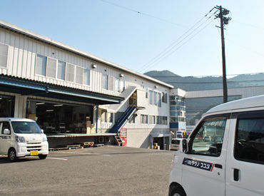 株式会社テクノ・スズタ 「倉庫内作業は初めてだけどチャレンジしてみたい」
「もくもく作業が好き」
そんな方にオススメの職場です！