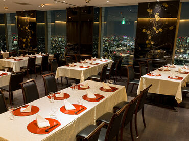 天空の庭 星のなる木【天空】 地上220mからは、富士山も見渡せる絶景！
夜は東京の夜景が一面に広がるロマンチックな雰囲気に…♪
【天空の庭 星のなる木】