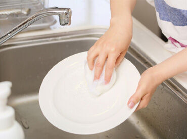 国立病院機構沖縄病院（株式会社オーディフ） スタッフの9割が未経験スタートだから、安心♪
無料駐車場や、交通費・ガソリン代の支給もあり！
⇒通勤の心配ナシ◎