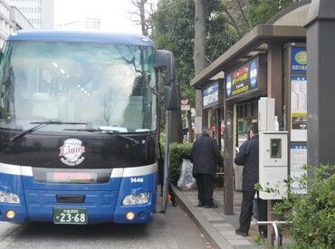 「大丈夫？」「困ったことはない？」と
お互いに助け合いながら業務に取り組めます◎
チームワーク抜群♪