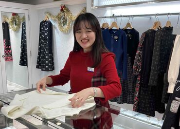 ◇*゜頑張ったご褒美もご用意♪
売上達成すると…インセンティブを付与◎
昇給もあるので、やりがいもたくさんありますよ♪