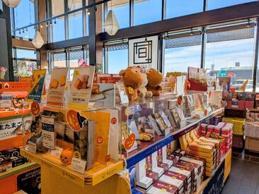 株式会社ネクスコ東日本リテイル　羽生店 シフトの融通抜群◎
幅広い年代が活躍しているので安心して働けます！